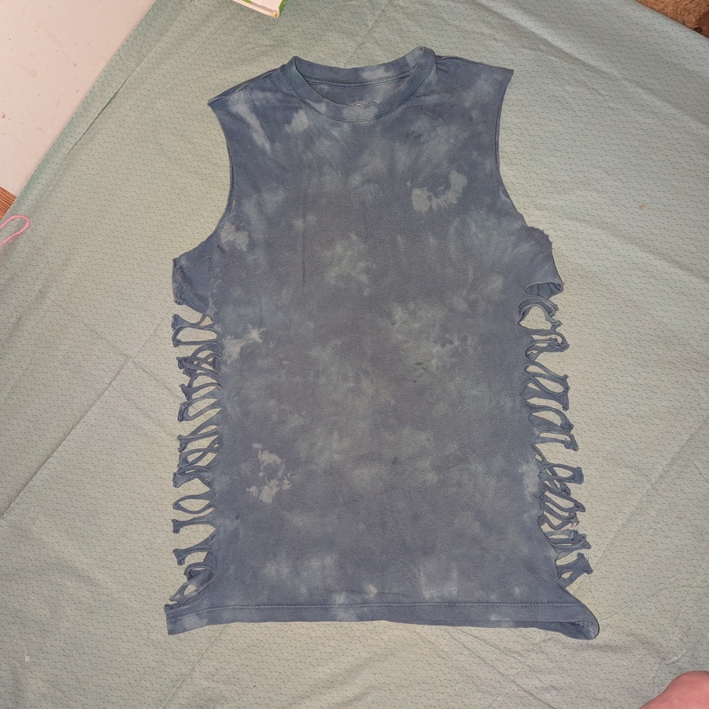 True Craft Blue Tie-Dye Tank Top with Side Cutouts